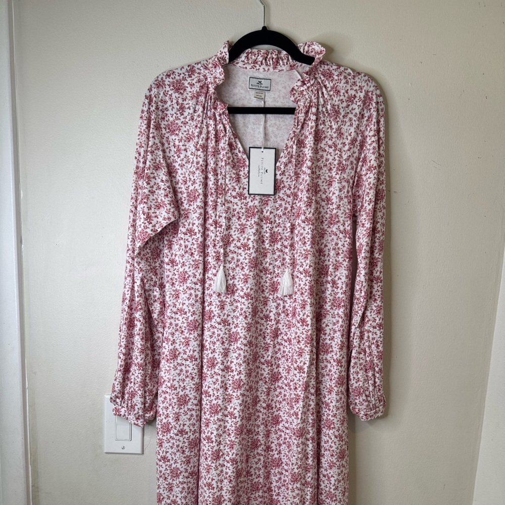 Elegant Long Sleeve Floral Dress in Pink